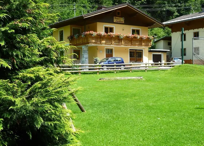 Vronis Landhaus Apartments